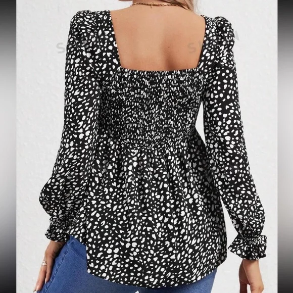 Maternity Allover Print Square Neck Flounce Sleeve Peplum Blouse - Picture 3 of 5